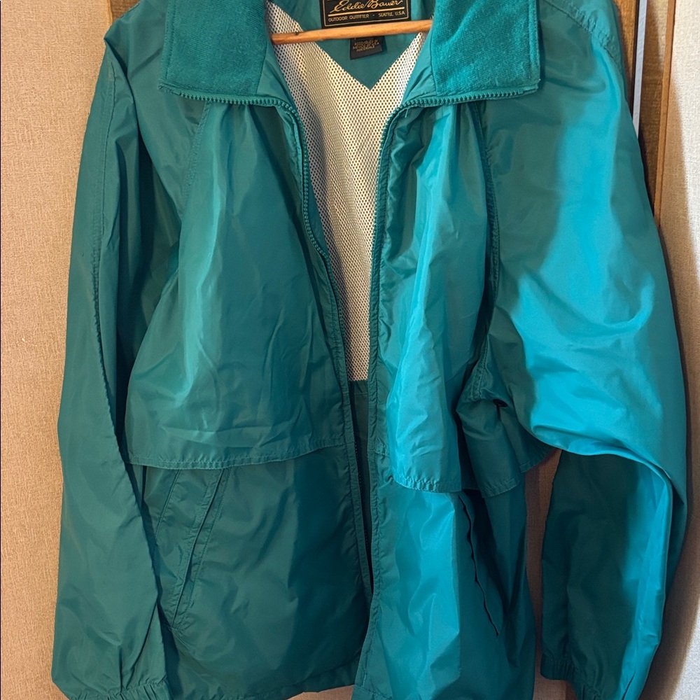 Eddie Bauer Women's windbreaker large
